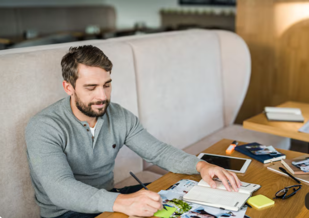 Smart Money Management Habits for Young Professionals