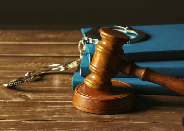 Understanding the Difference Between Civil and Criminal Liability