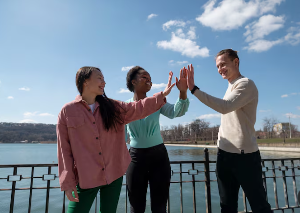 Why Building Strong Social Connections Improves Quality of Life